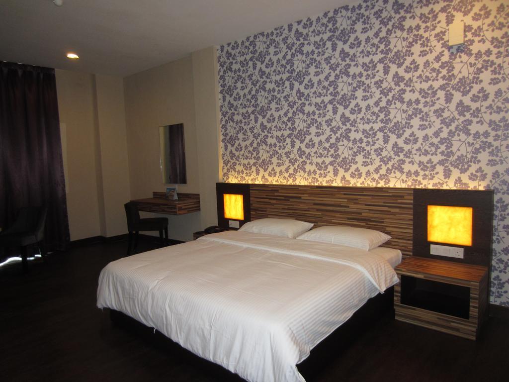 Waterfront Boutique Hotel Port Dickson Zimmer foto