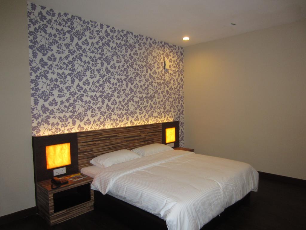 Waterfront Boutique Hotel Port Dickson Exterior foto